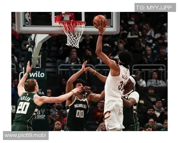 骑士残阵惜败雄鹿！阿伦27分11板，施罗德26分5助表现亮眼